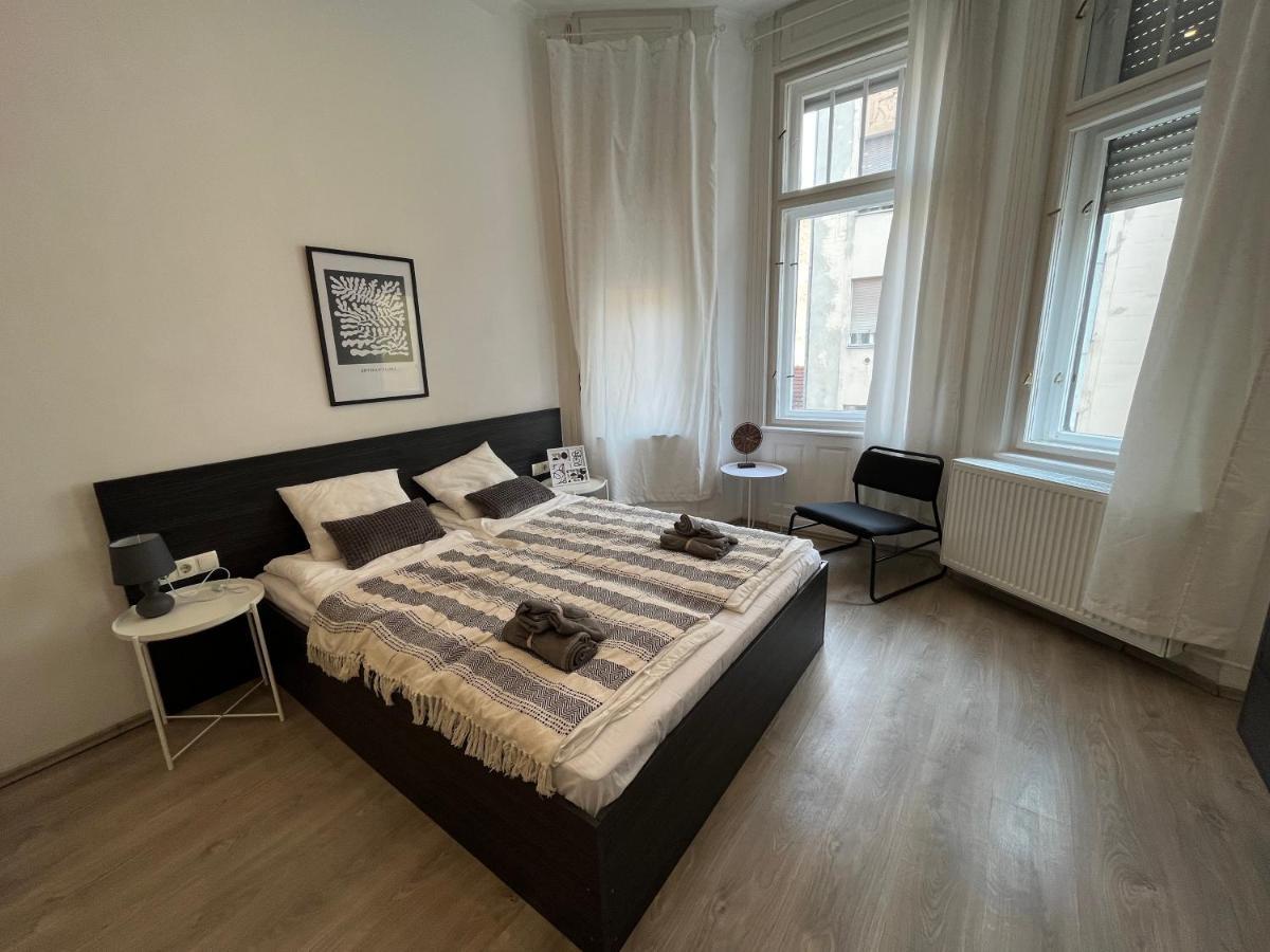 D58 Superior Apartments In The City Center Budapest Ngoại thất bức ảnh